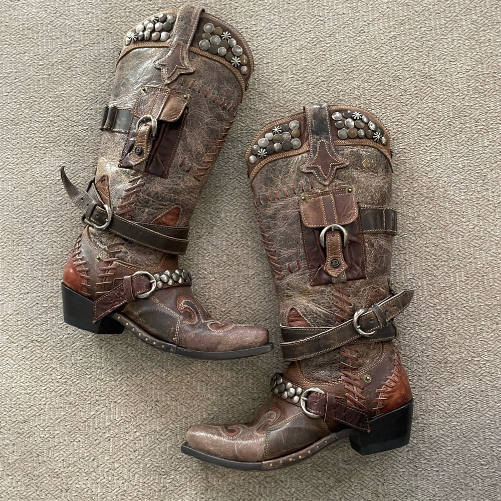 Double D Ranch Brown Distressed Studded Leather Western Boots